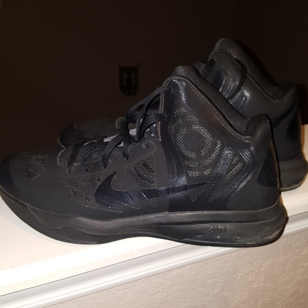 Nike Air Max HyperAggressor Men's Basketball Shoes